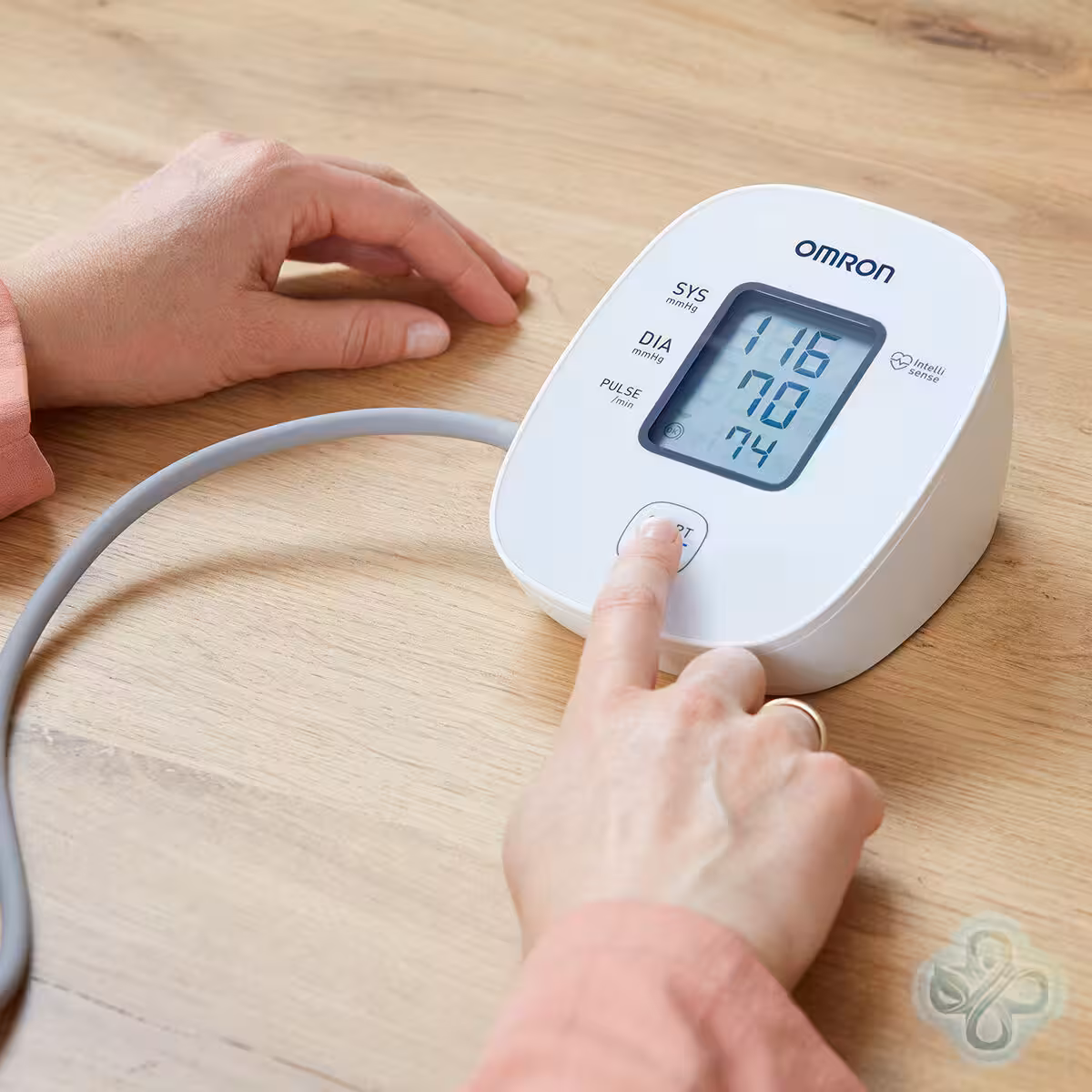 omron-m2basicadapter-007.jpg
