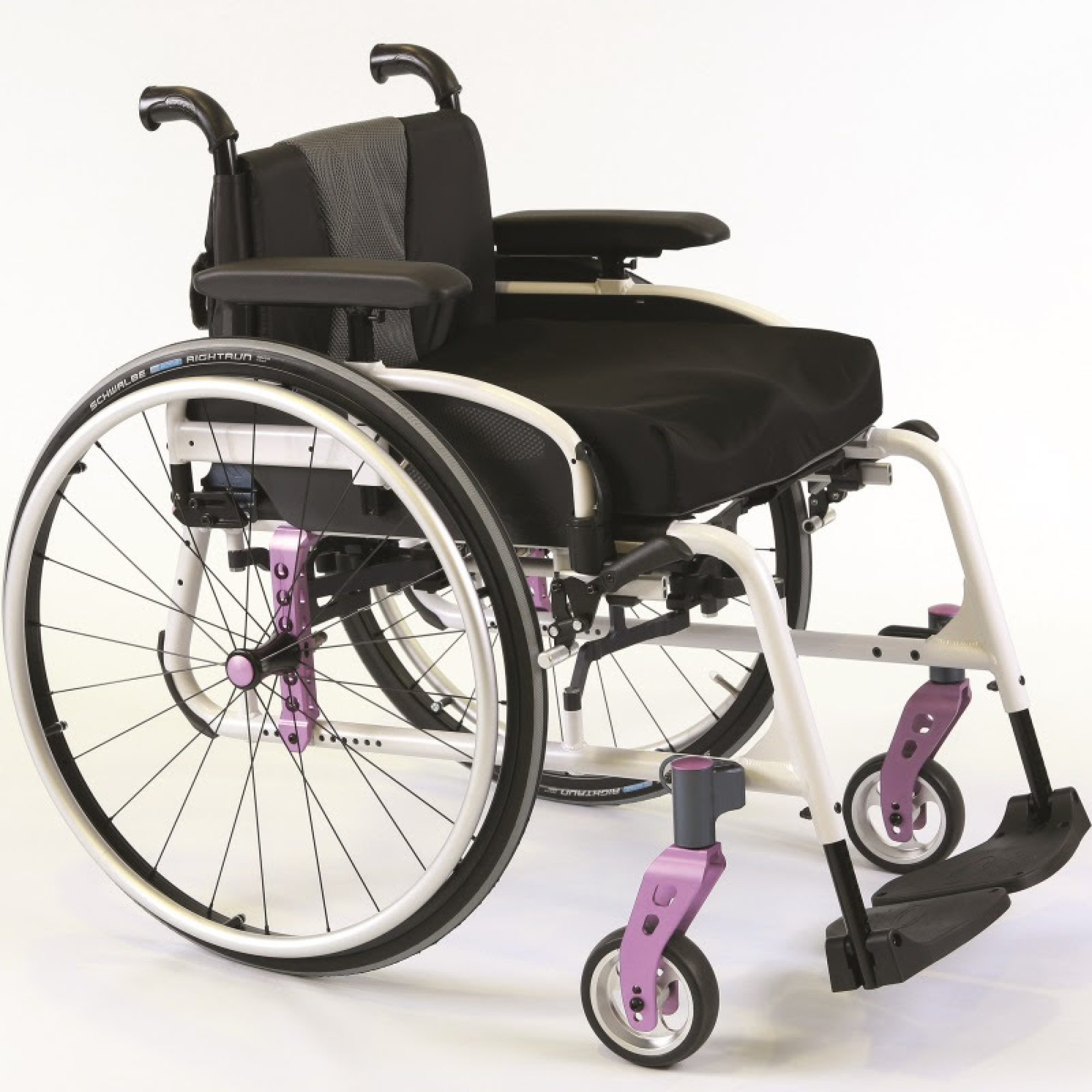 Активне базове крісло колісне Invacare Action 5 (Action 5-1761)